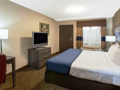 Baymont By Wyndham Downtown Hotel Detroit